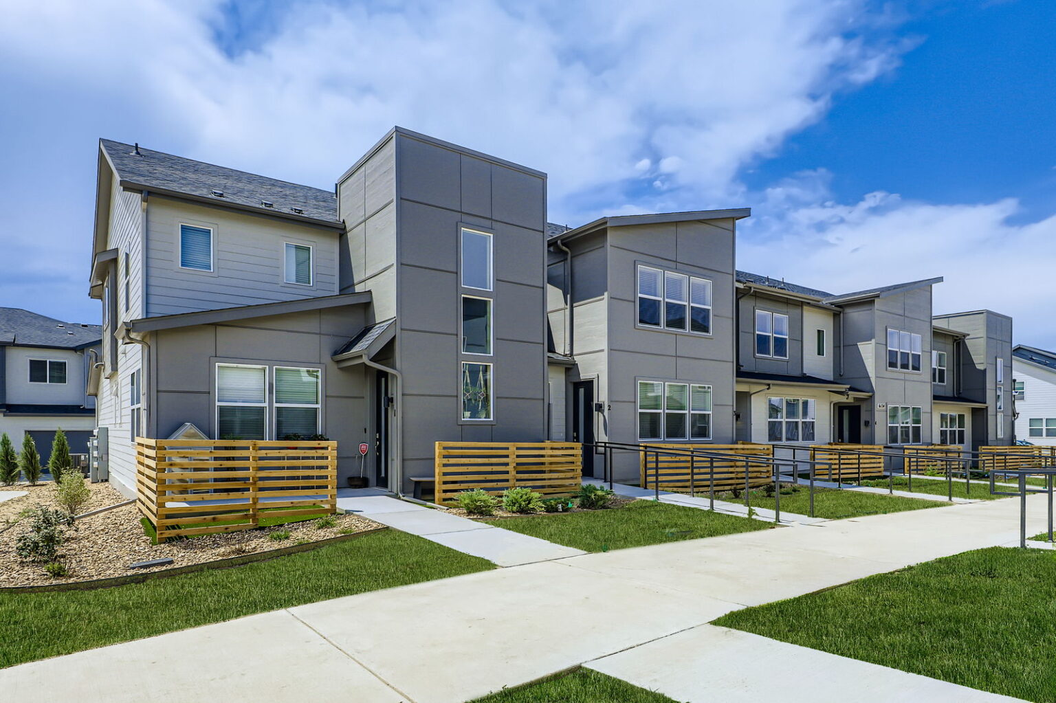 streetscape townhome photo