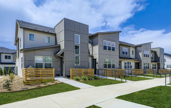 streetscape townhome photo